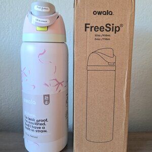 NWT Owala "Tied And True" Pink Bows 32oz Freesip Limited Edition